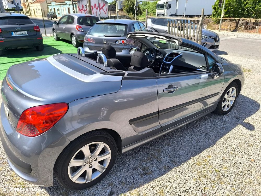 Peugeot 207 CC 1.6 HDi FAP - 8