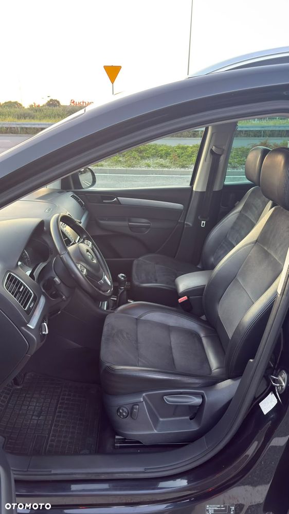 Volkswagen Sharan 2.0 TDI Highline - 14
