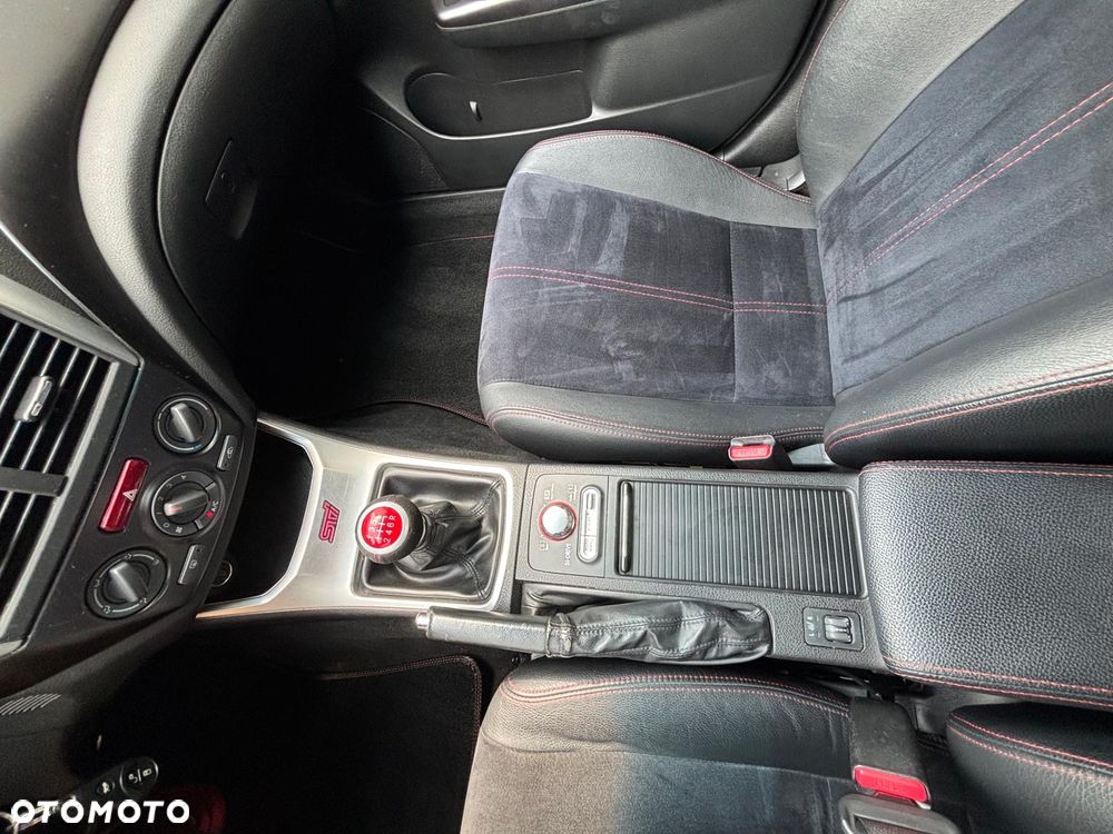 Subaru Impreza 2.5 WRX STI S - 35