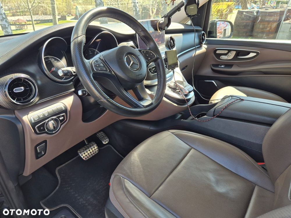 Mercedes-Benz Klasa V 300 d 4-Matic Avantgarde 9G-Tronic - 3