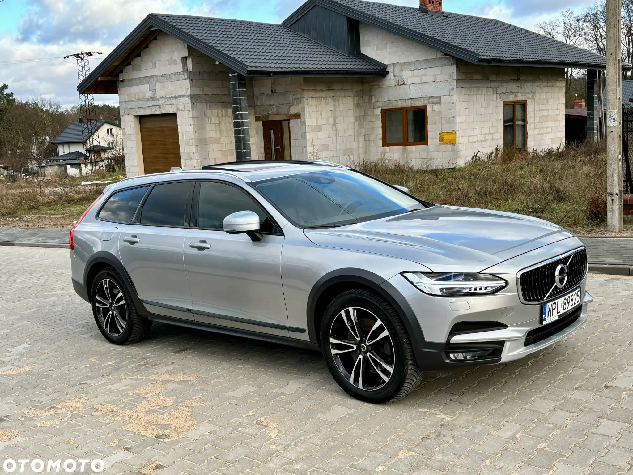 Volvo V90 Cross Country D5 AWD Geartronic - 33