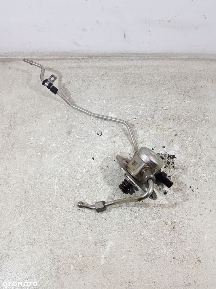 pompa paliwa 7642466 bmw f33 f36 g20 g21 2.0b b48b20b - 2