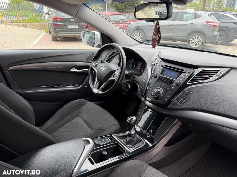 Hyundai i40 1.7 CRDI DPF Highway - 11