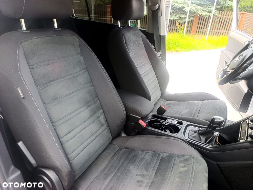 Volkswagen Touran 2.0 TDI SCR (BlueMotion Technology) DSG Comfortline - 11
