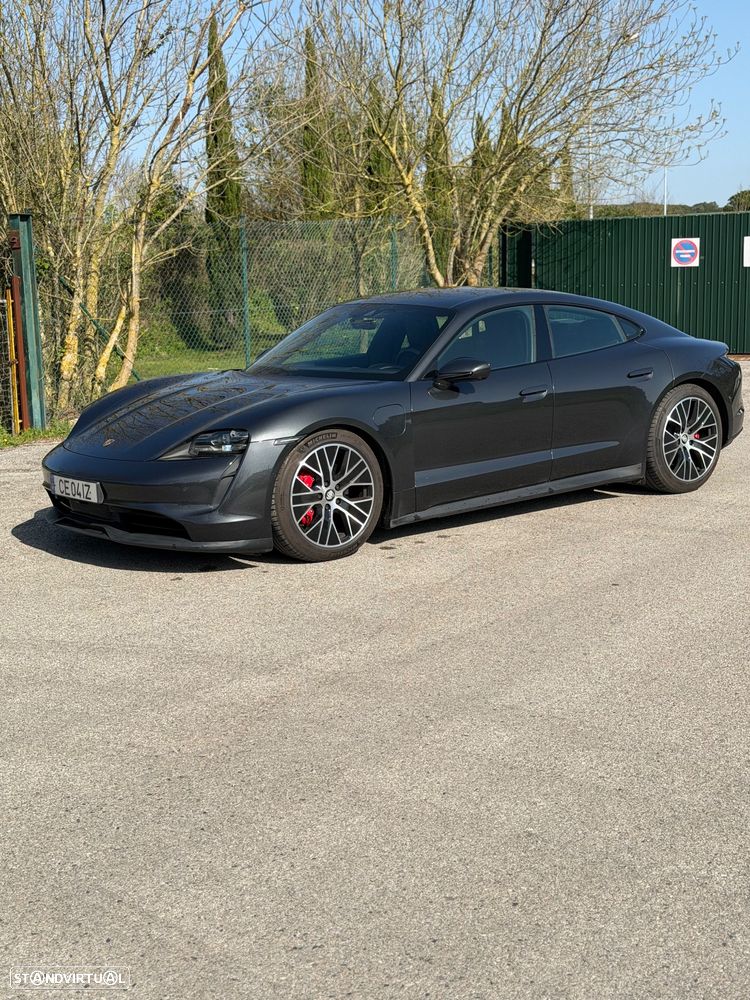 Porsche Taycan 4S Bateria Performance Plus - 2