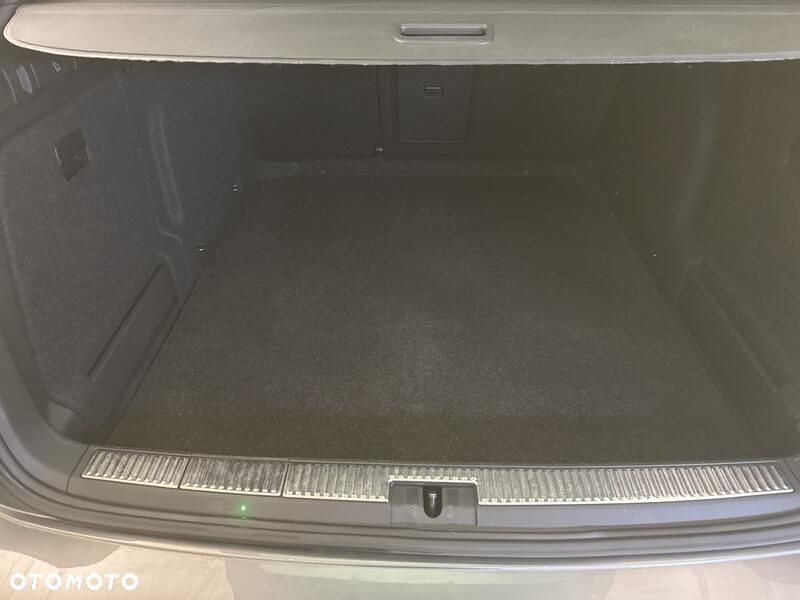 Skoda Superb 2.0 TSI Sportline DSG - 23