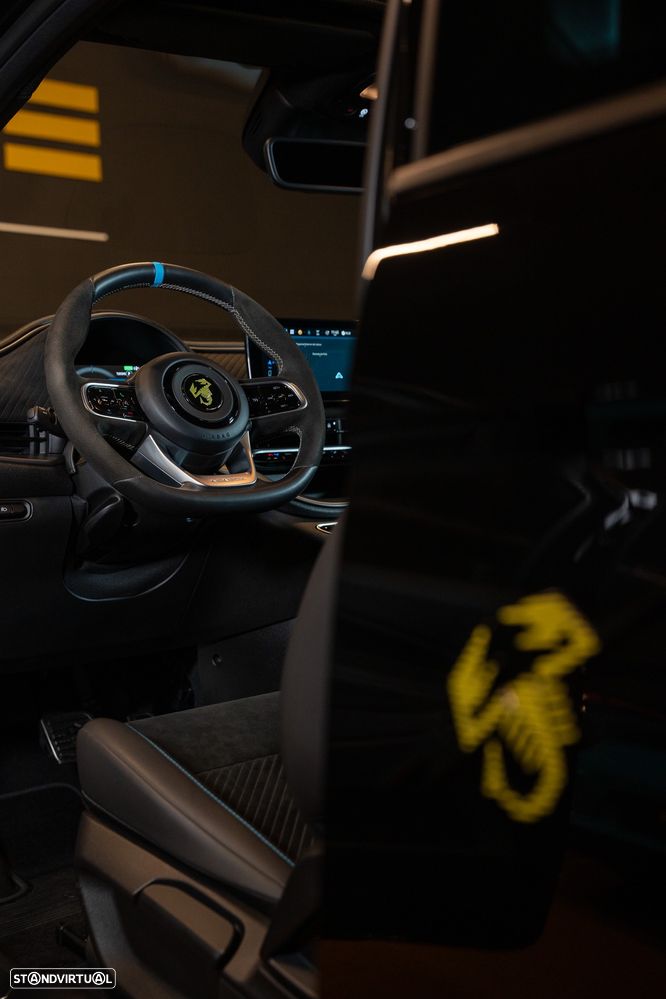 Abarth 500e Scorpionissima - 15
