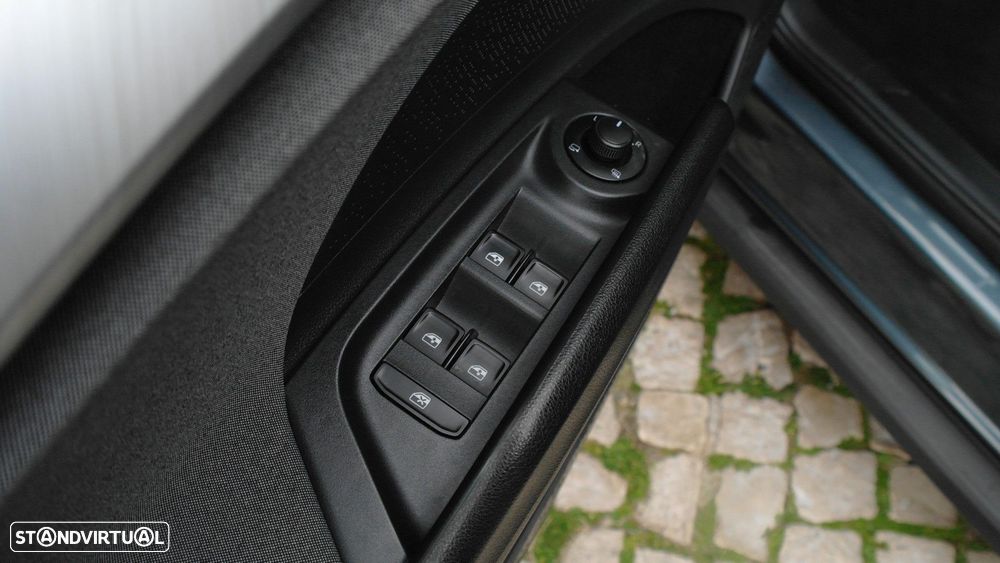 Skoda Enyaq iV 60 - 35