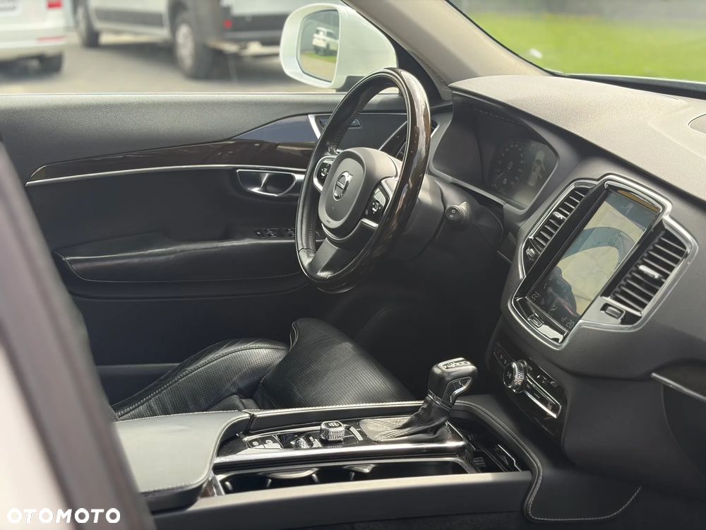 Volvo XC 90 D5 SCR AWD Inscription - 6