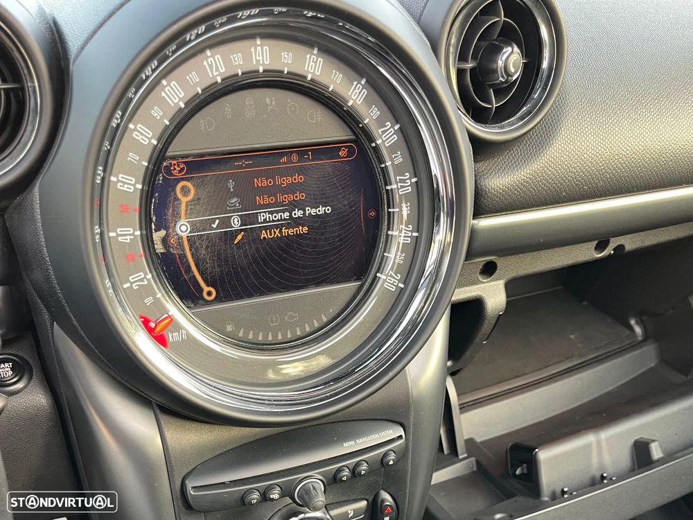 MINI Countryman Cooper SD ALL4 - 44