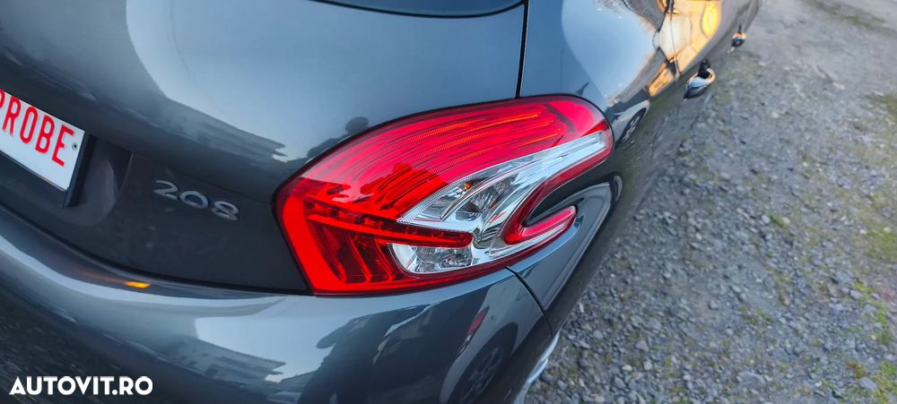 Peugeot 208 1.4 HDi FAP Style - 34