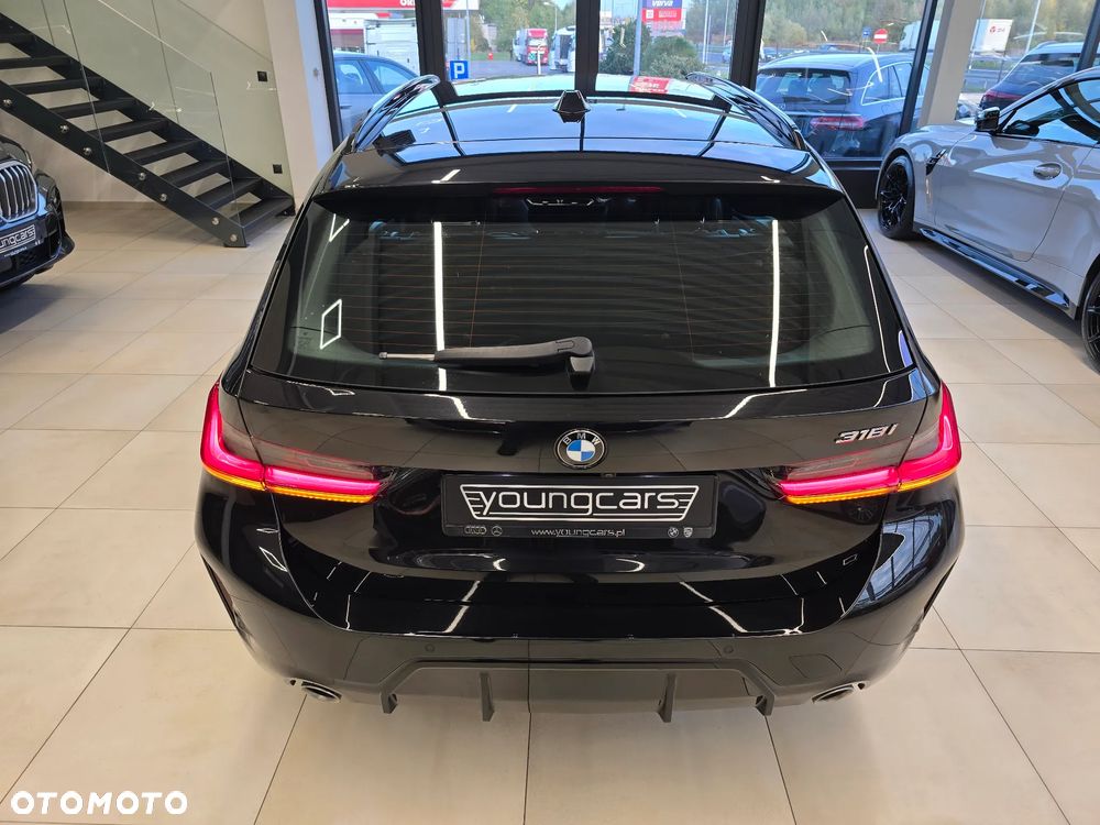 BMW Seria 3 318i M Sport - 7