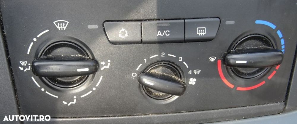 Panou comanda AC clima Peugeot Partner din 2009 - 1