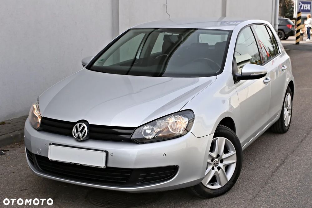 Volkswagen Golf 1.6 TDI DPF BlueMotion Technology Team - 13