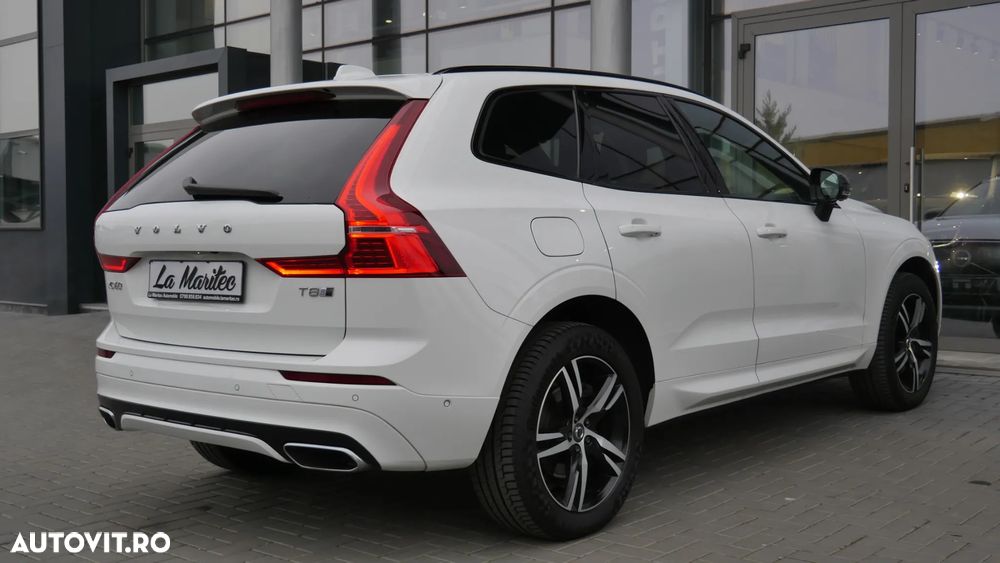 Volvo XC 60 T8 Twin Engine AWD R-Design - 9