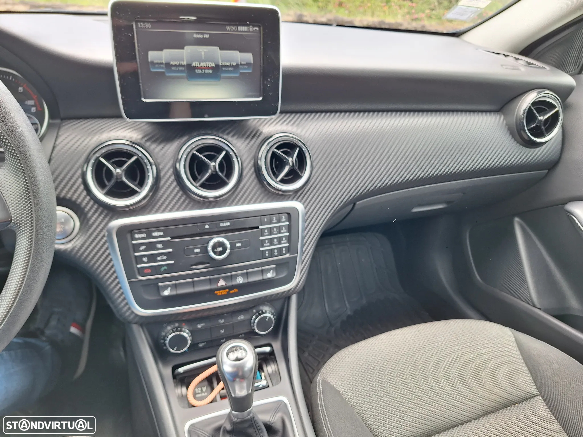Mercedes-Benz GLA 180 CDi - 8