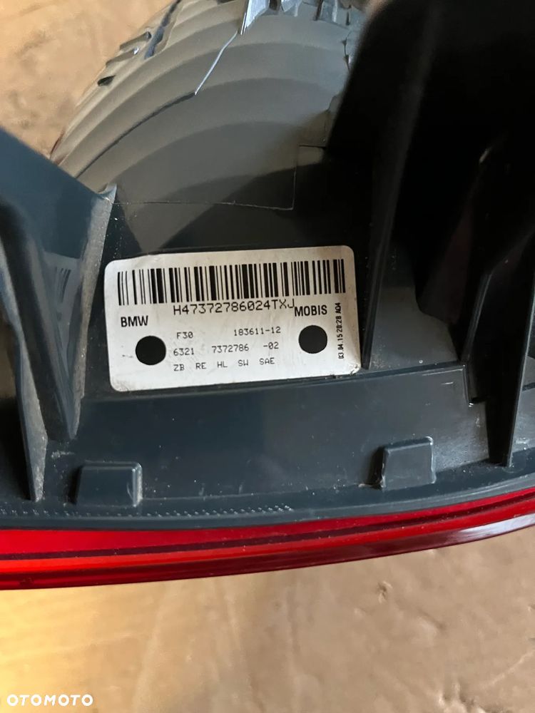 LAMPA LED PRAWY TYŁ W BŁOTNIK BMW F30 PRZED LIFT 7259894 - 4