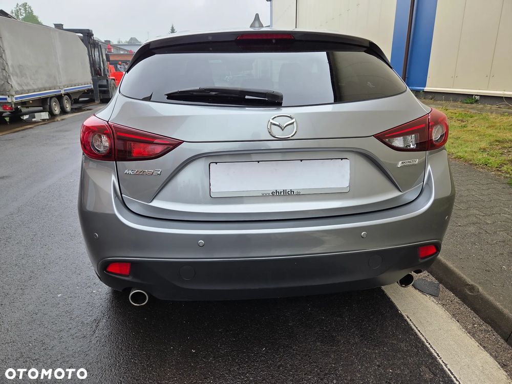 Mazda 3 - 6