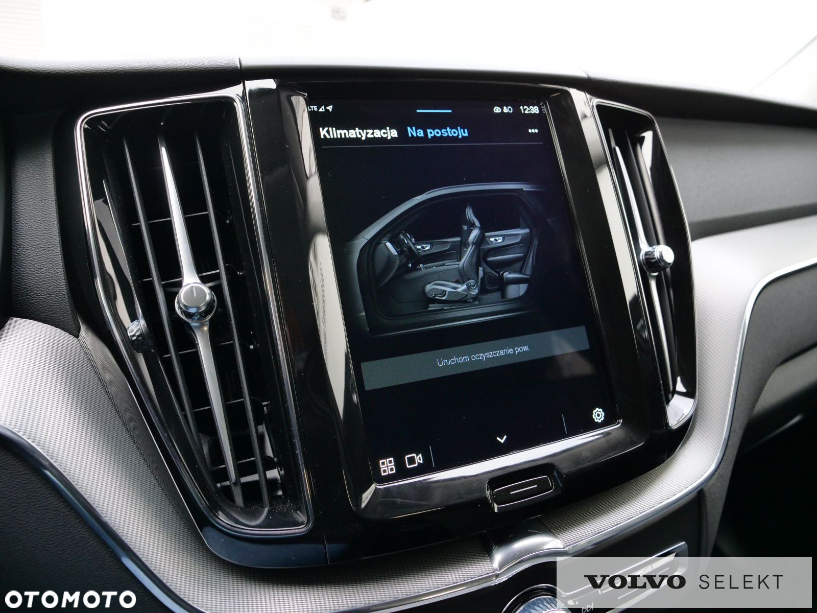 Volvo XC 60 - 25