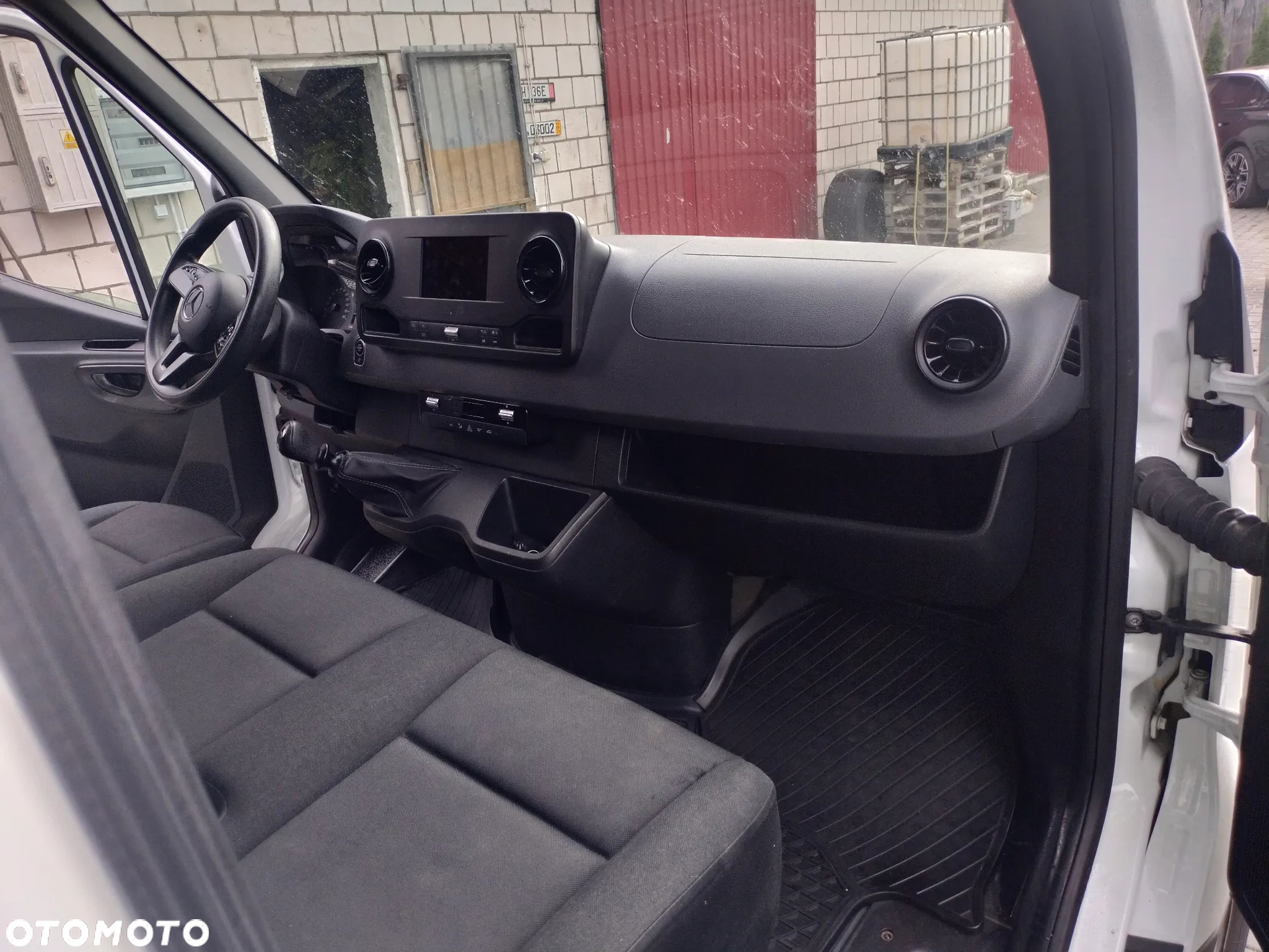 Mercedes-Benz Sprinter 314 - 21