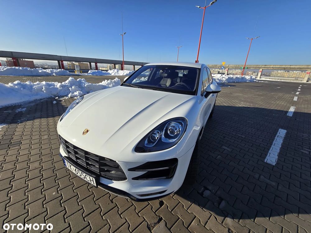 Porsche Macan Turbo - 13