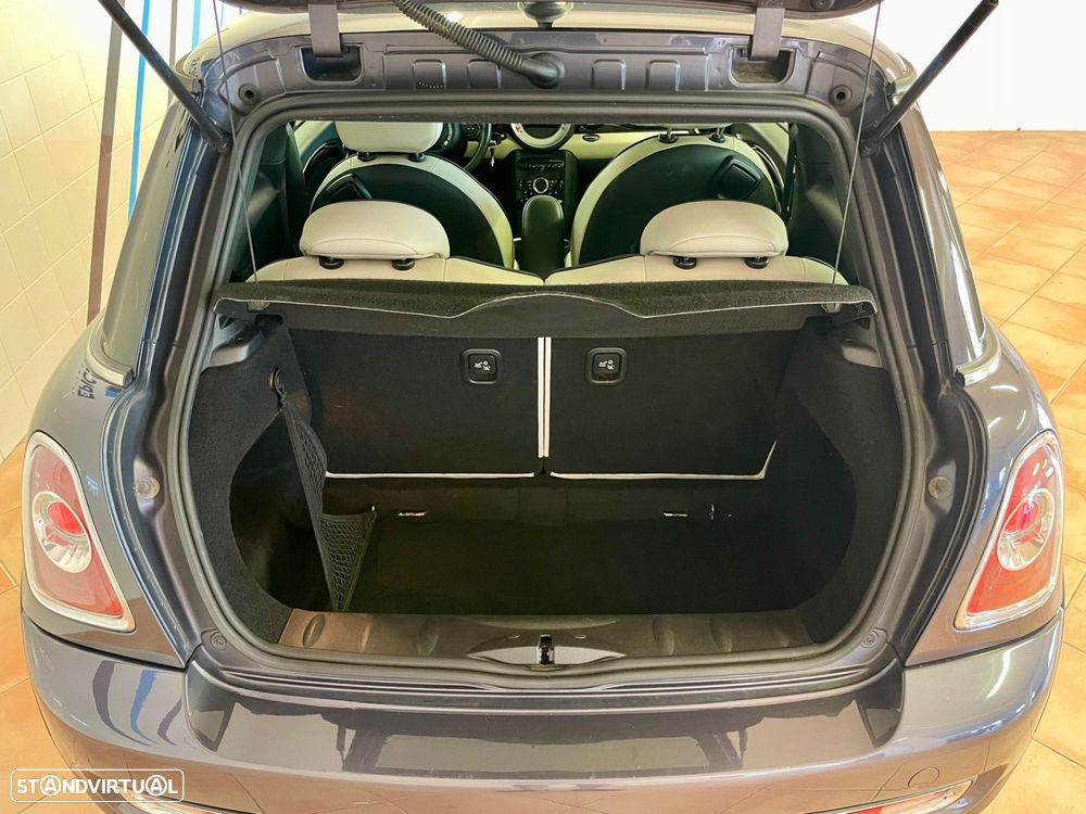 MINI 3 Portas Cooper S Auto - 28