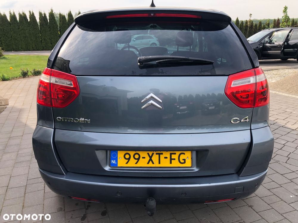 Citroën C4 Picasso 1.8 16V Confort - 9