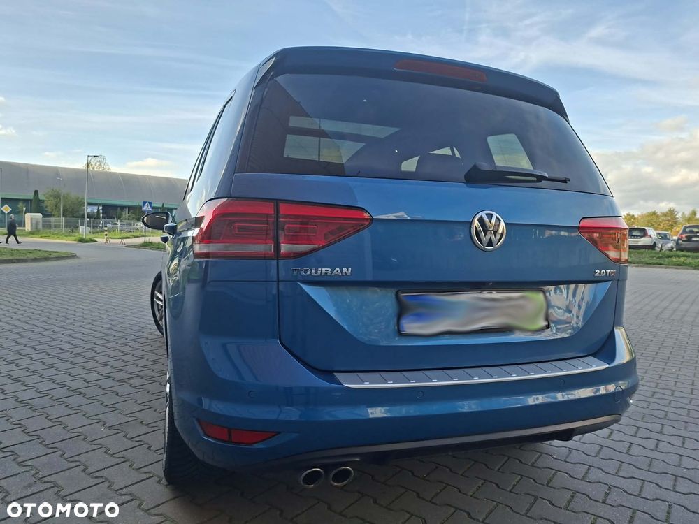 Volkswagen Touran 2.0 TDI SCR DSG Highline - 25