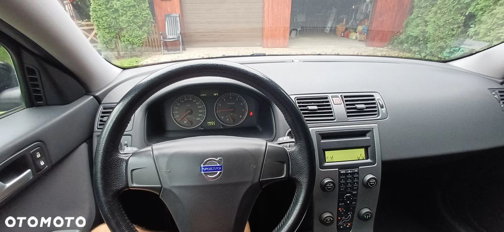 Volvo V50 1.8 - 15