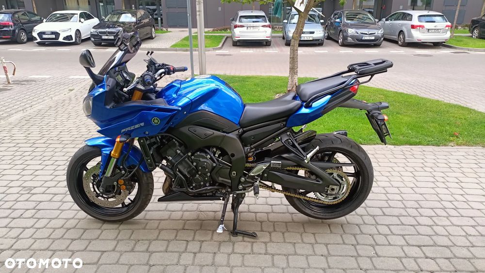 Yamaha FZ8 - 12