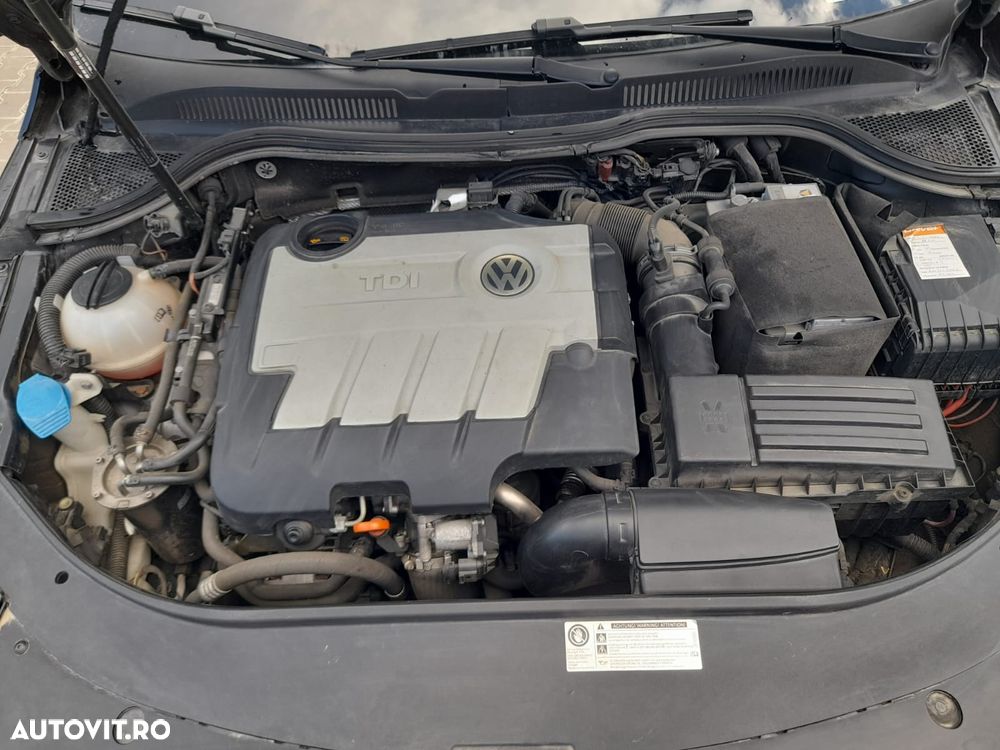 Volkswagen Passat 2.0TDI Highline DPF DSG - 5