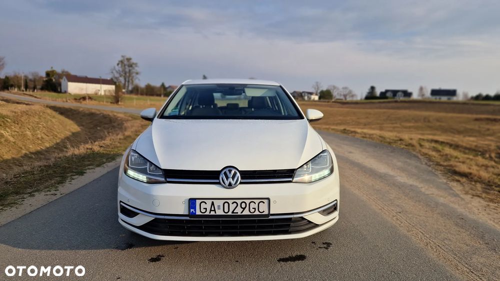 Volkswagen Golf 1.4 TSI BMT Comfortline - 1