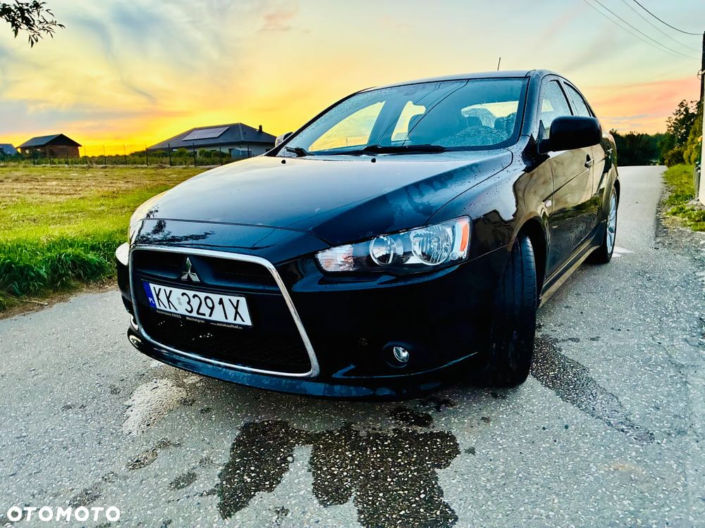 Mitsubishi Lancer 1.8 Intense - 19