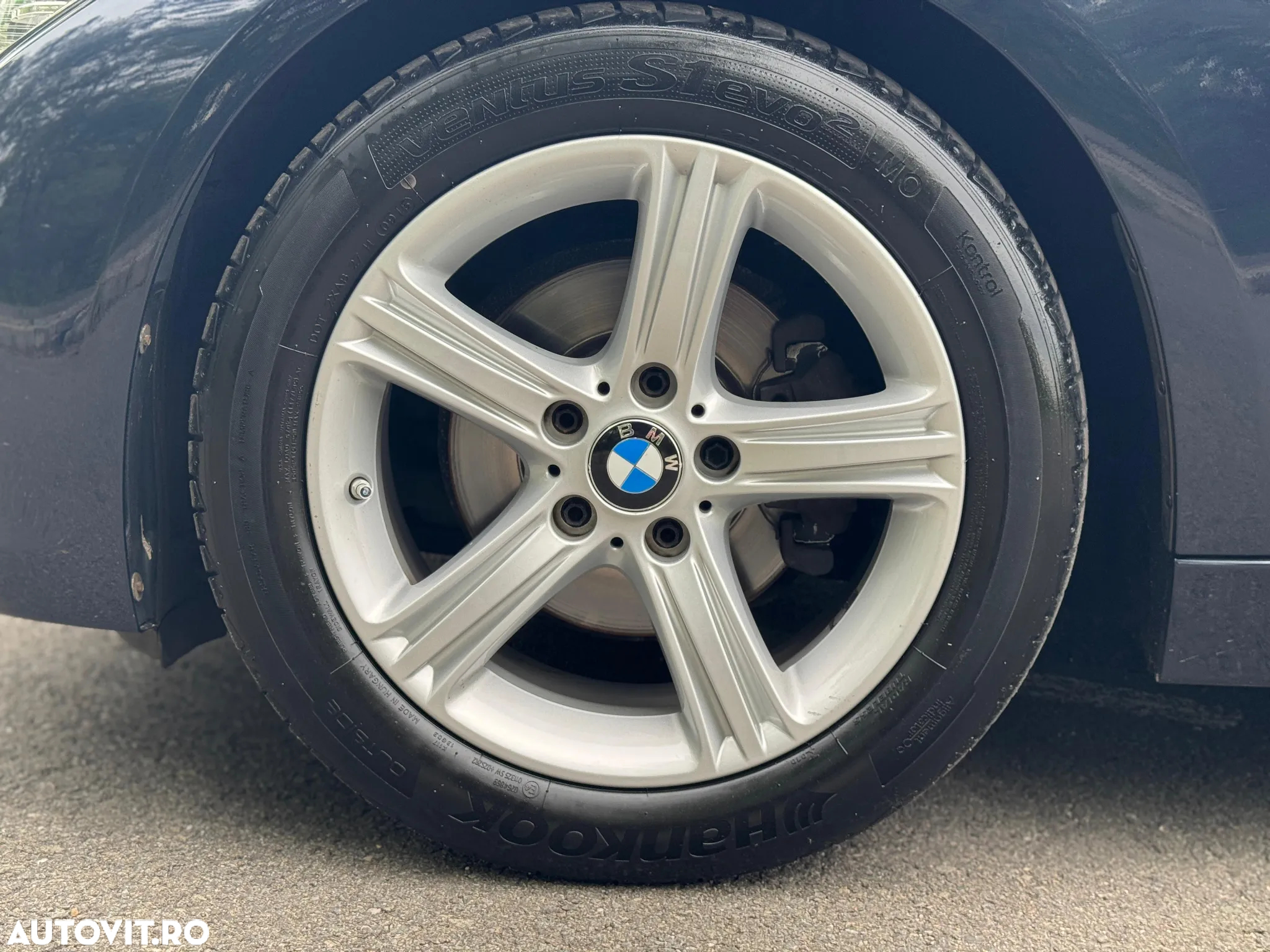 BMW Seria 3 320d Touring Aut. Efficient Dynamics Edition - 14