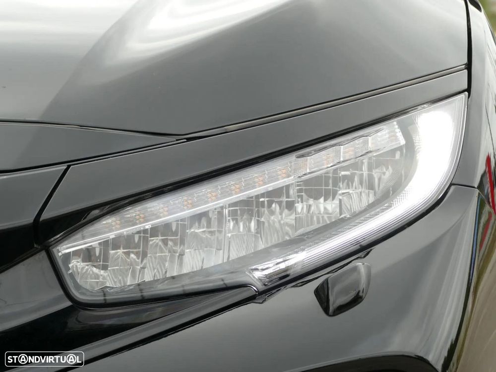 Honda Civic 1.6 i-DTEC Executive Premium 9AT - 12