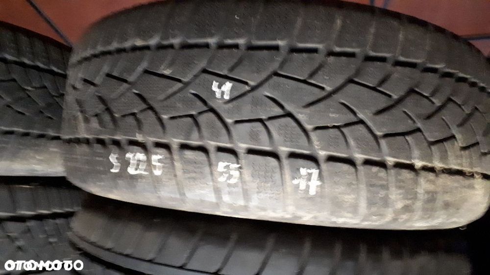 Dunlop 225/55/17 nr 41 - 1