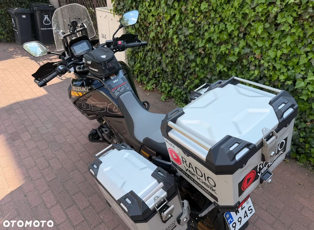 Suzuki V-STROM - 7