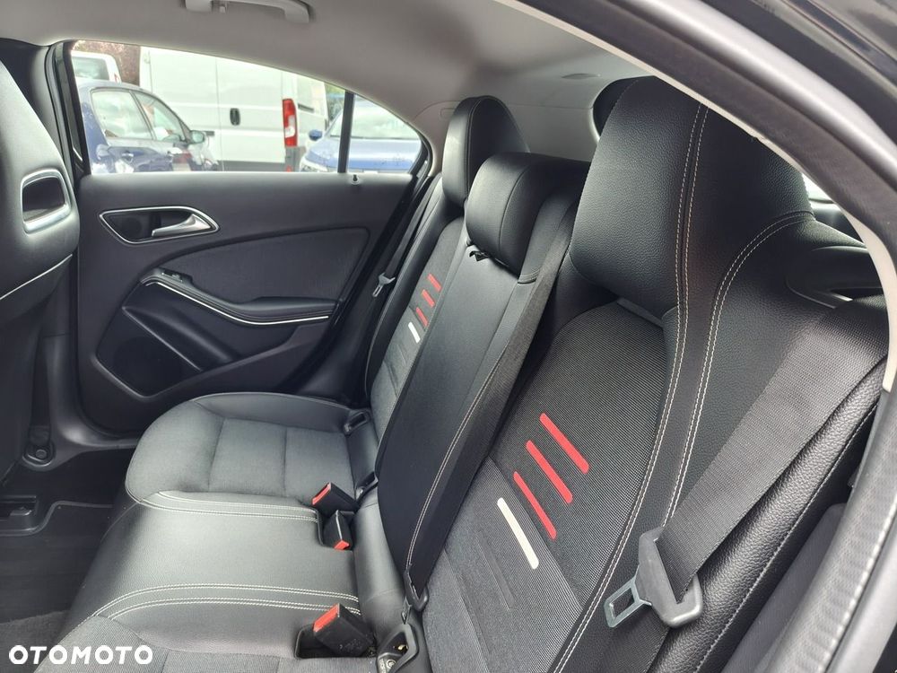 Mercedes-Benz Klasa A 160 d Style - 28