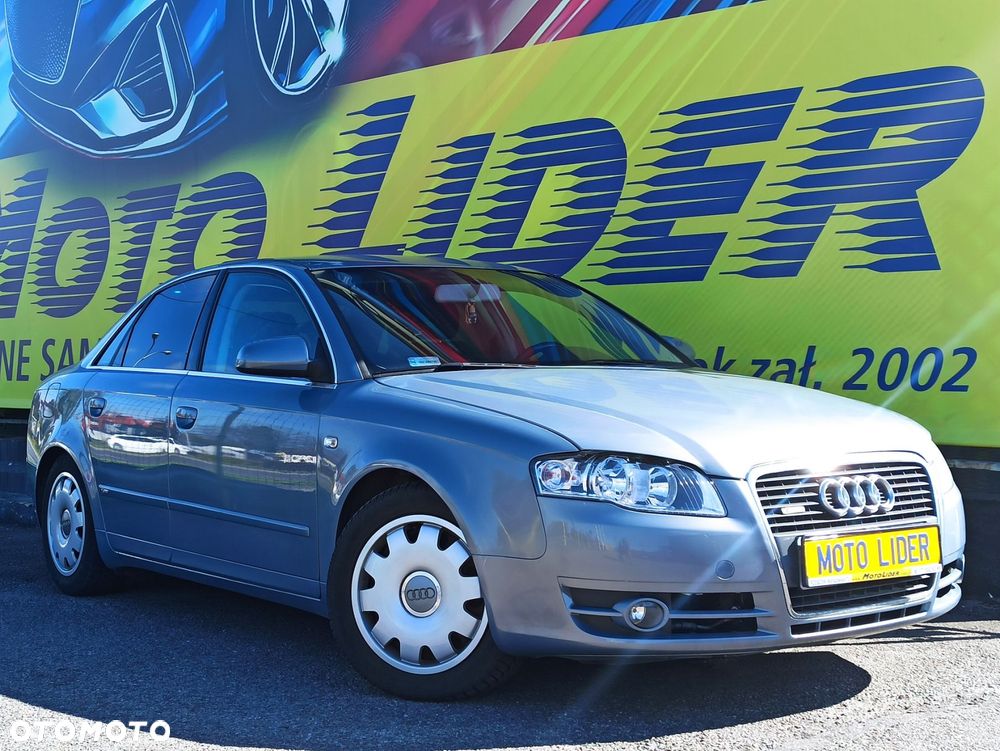 Audi A4 Limousine - 1