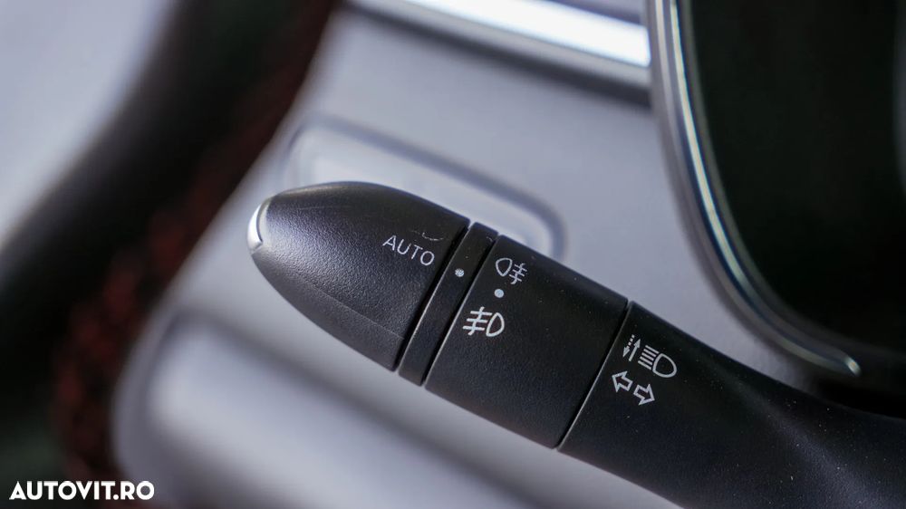 Renault Kadjar Energy dCi 110 EDC LIMITED - 19