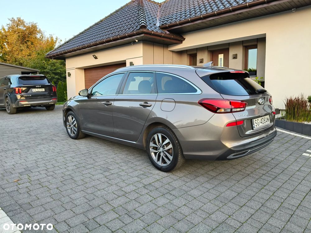 Hyundai i30 1.5 T-GDI 48V Smart - 7