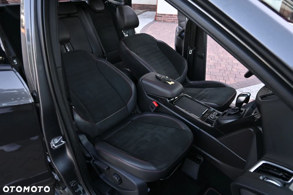 Ford Kuga 1.5 EcoBoost 4x4 ST-Line - 35