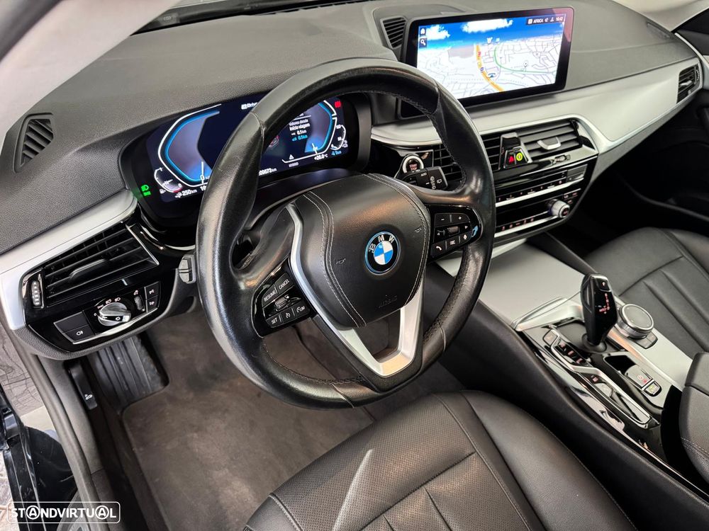 BMW 530 e - 9