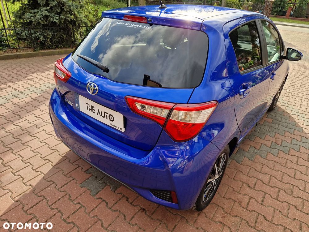 Toyota Yaris 1.5 Premium CVT - 36