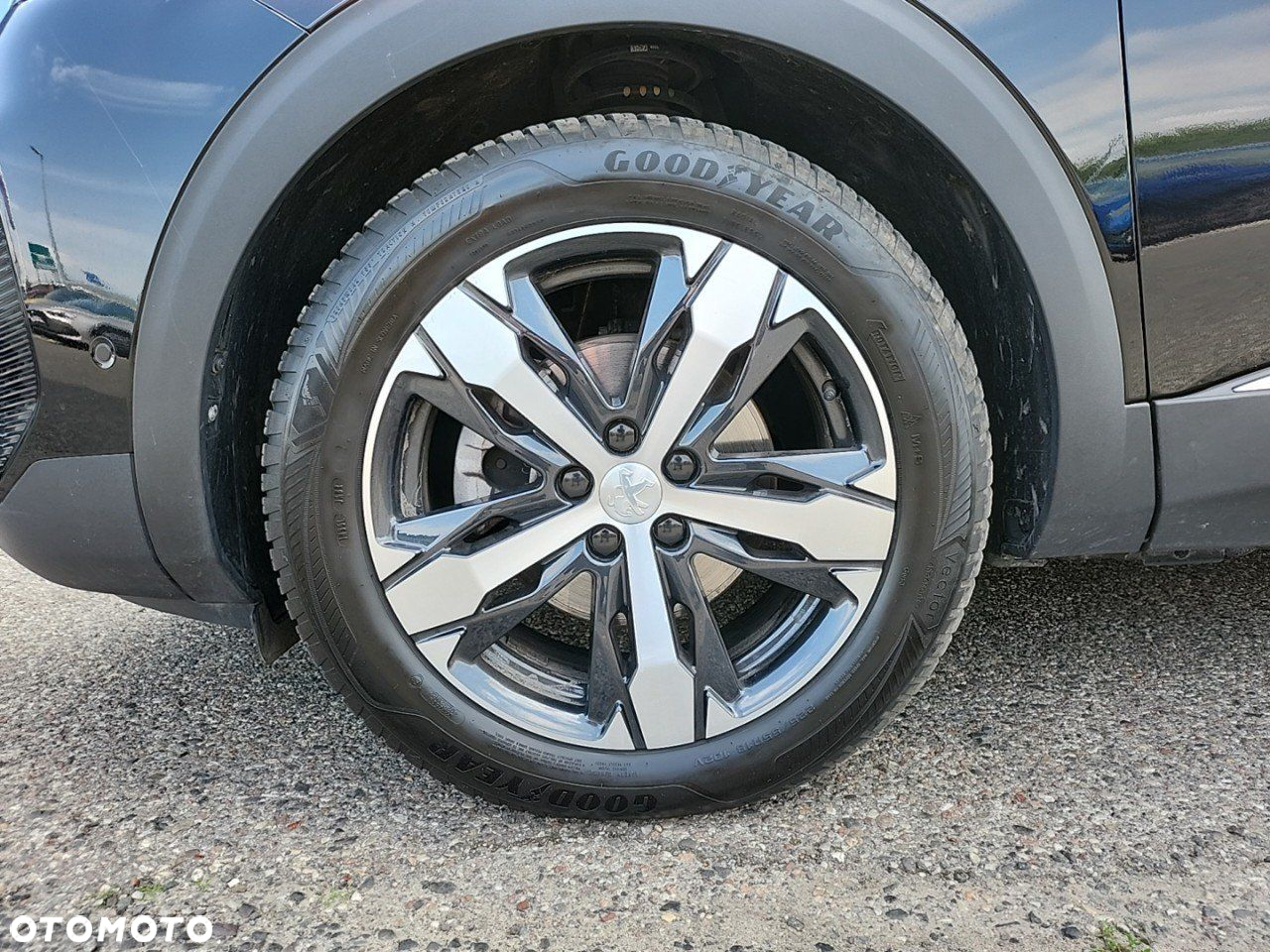 Peugeot 3008 1.5 BlueHDi GT S&S EAT8 - 11
