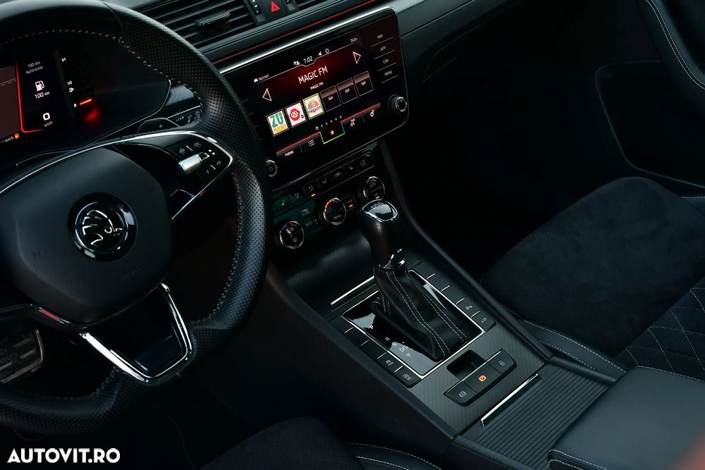 Skoda Superb 2.0 TDI DSG Style - 13