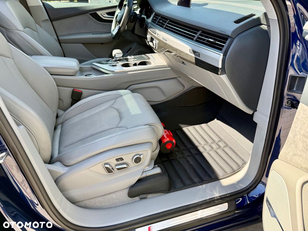 Audi Q7 - 33