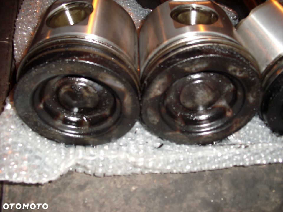 TŁOK SCANIA R EURO 4 - 2