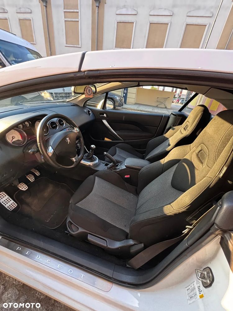 Peugeot 308 CC - 14