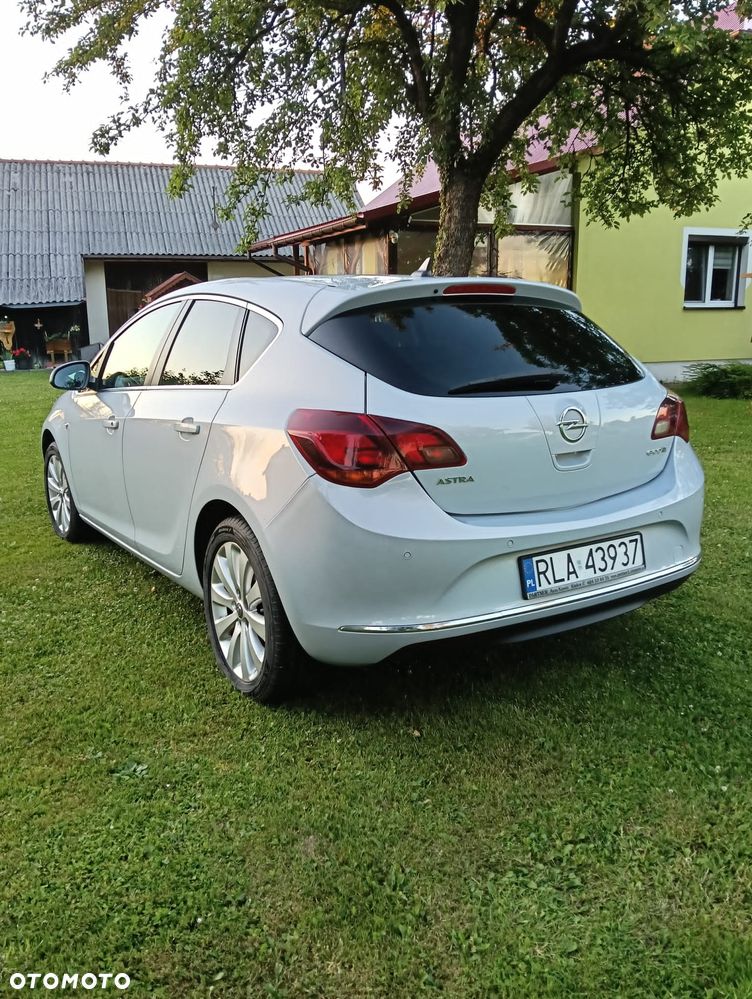 Opel Astra 1.6 CDTI Enjoy - 2